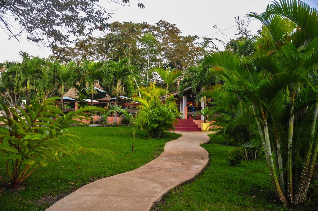 The Log Cab-Inn San Ignacio Exterior photo