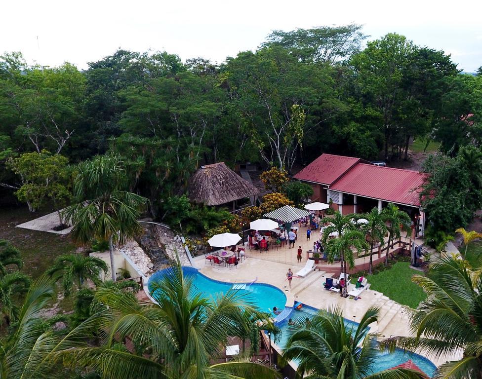 The Log Cab-Inn San Ignacio Exterior photo
