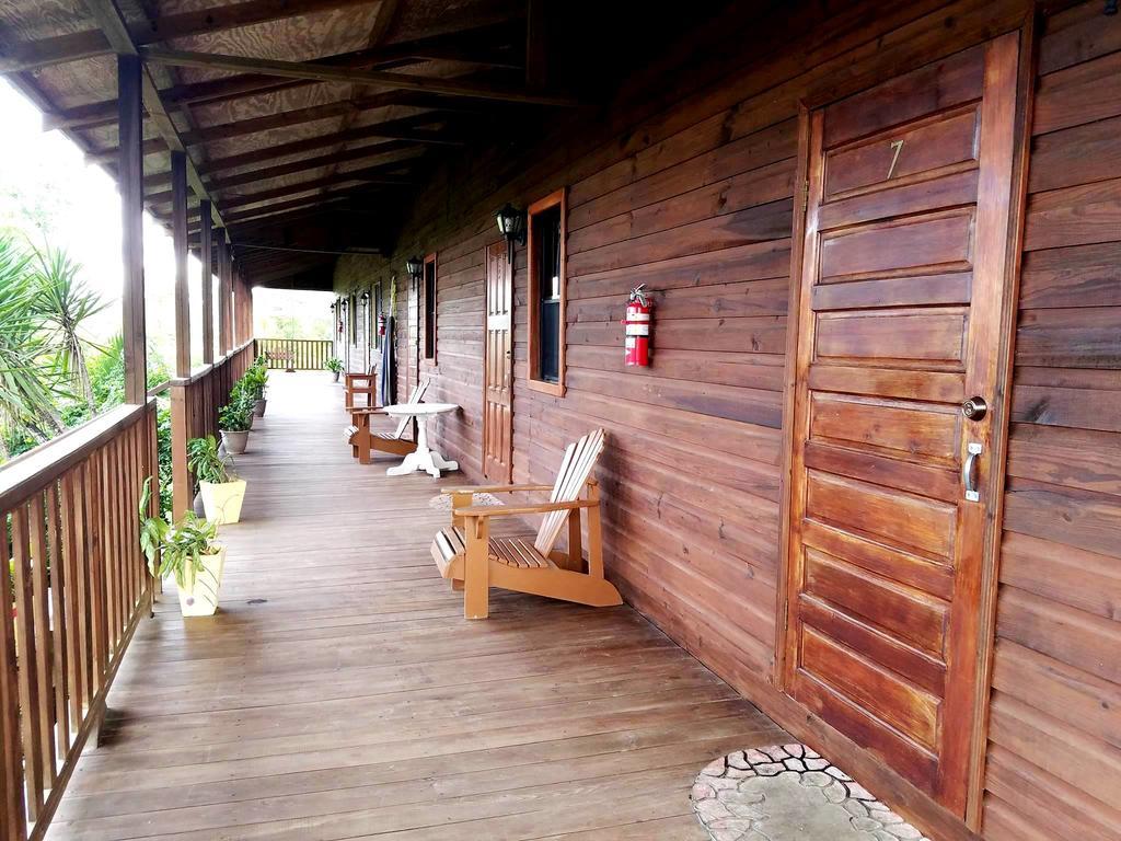 The Log Cab-Inn San Ignacio Exterior photo
