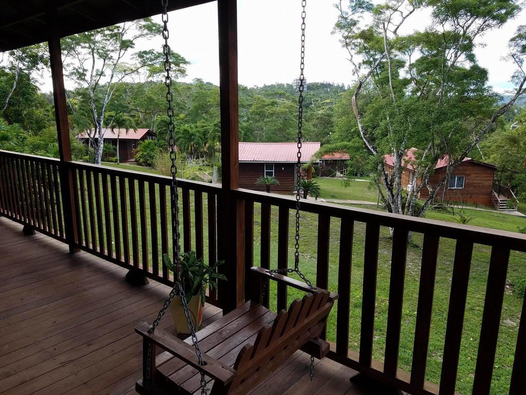 The Log Cab-Inn San Ignacio Exterior photo