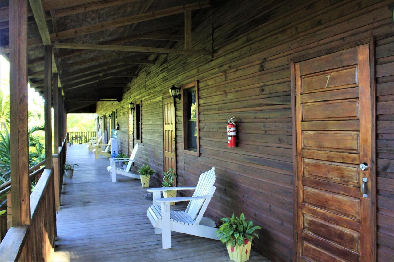 The Log Cab-Inn San Ignacio Exterior photo