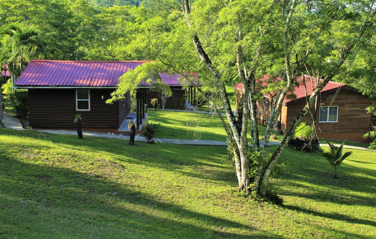 The Log Cab-Inn San Ignacio Exterior photo